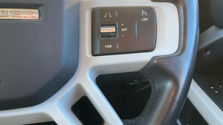 Land Rover Defender 2.0 D240 SE 110 5dr Auto Diesel Estate